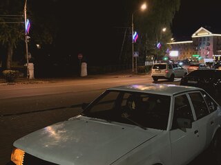 1998 Москвич 2141-01, белый, 100000 рублей, вид 2
