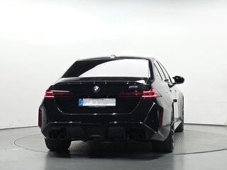 2026 BMW M5 Euro 7 VII (G90), чёрный, 21760000 рублей, вид 4
