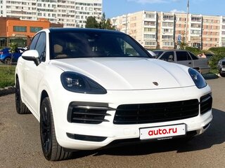 2020 Porsche Cayenne III, белый, 6300000 рублей, вид 3