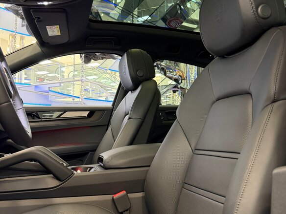 2026 Porsche Cayenne Coupé III Рестайлинг, чёрный, 17995000 рублей - вид 6