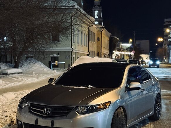 2008 Honda Accord VIII, серебристый, 1170000 рублей
