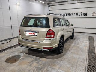 2011 Mercedes-Benz GL-Класс 350 I (X164) Рестайлинг, бежевый, 1800000 рублей, вид 4