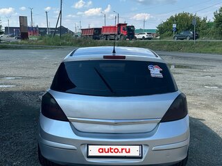 2005 Opel Astra H, серебристый, 300000 рублей, вид 4