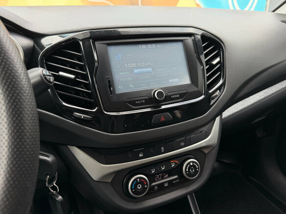 2018 Lada (ВАЗ) Vesta SW Cross I, коричневый, 870000 рублей - вид 15
