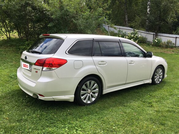 2011 Subaru Legacy tS V, белый, 1600000 рублей - вид 4