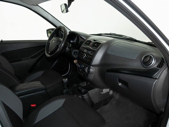 2024 Lada (ВАЗ) Granta Euro-2 I Рестайлинг, белый, 970000 рублей - вид 5