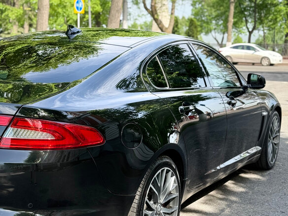 2014 Jaguar XF I Рестайлинг, чёрный, 1490000 рублей - вид 7
