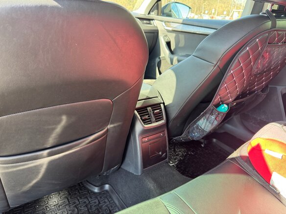 2014 Skoda Octavia Scout III (A7), серый, 1799000 рублей - вид 22