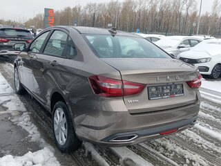 2026 Lada (ВАЗ) Vesta I Рестайлинг (NG), коричневый, 1805000 рублей, вид 5