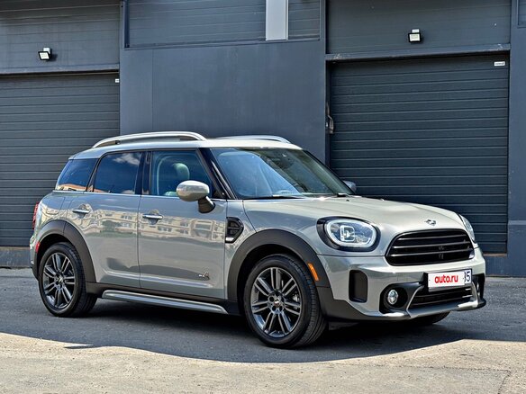 2021 Mini Countryman Cooper II Рестайлинг, серый, 2490000 рублей - вид 6