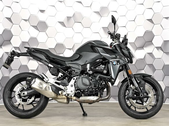 2023 BMW F 900 R, чёрный, 999000 рублей - вид 2