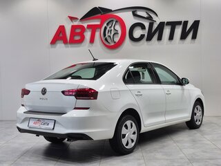 2022 Volkswagen Polo VI, белый, 1480000 рублей, вид 4