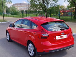 2011 Ford Focus III, красный, 685000 рублей, вид 5