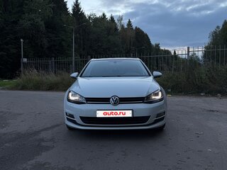 2013 Volkswagen Golf VII, белый, 1500000 рублей, вид 2