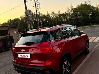 2022 Chevrolet Captiva II, красный, 1950000 рублей, вид 2