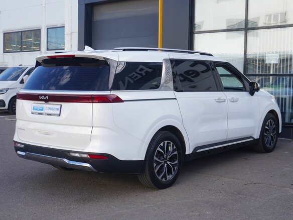 2021 Kia Carnival IV, белый, 3775000 рублей - вид 4