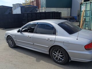 2006 Hyundai Sonata ТагАЗ IV (EF) Рестайлинг, серебристый, 380000 рублей, вид 3