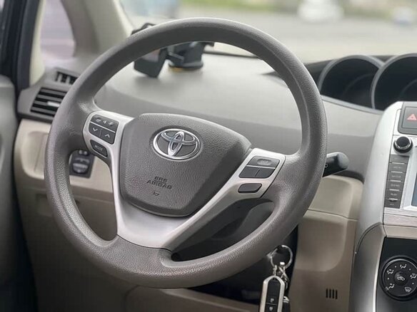 2016 Toyota Verso I Рестайлинг, чёрный, 1500000 рублей - вид 13