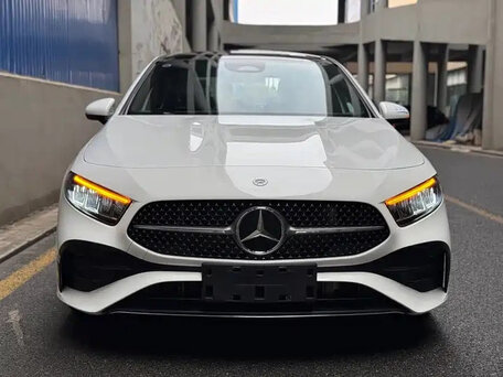 2023 Mercedes-Benz A-Класс 180 Long IV (W177) Рестайлинг, белый, 2550000 рублей, вид 2