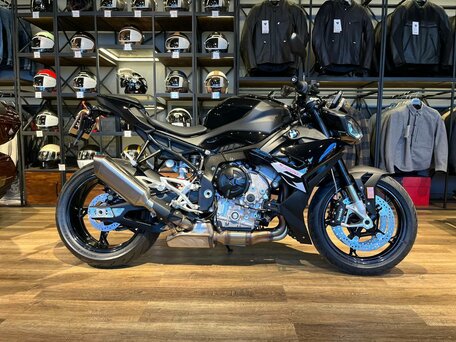 2025 BMW S 1000 R, чёрный, 2049000 рублей, вид 2
