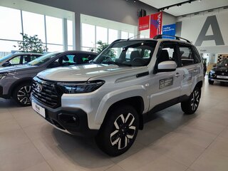 2026 Lada (ВАЗ) Niva Travel I Рестайлинг, серебристый, 1809000 рублей, вид 1
