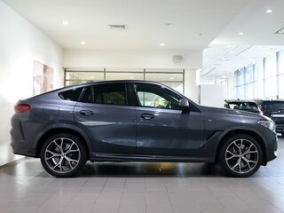 2020 BMW X6 30d III (G06), серый, 7890000 рублей, вид 4
