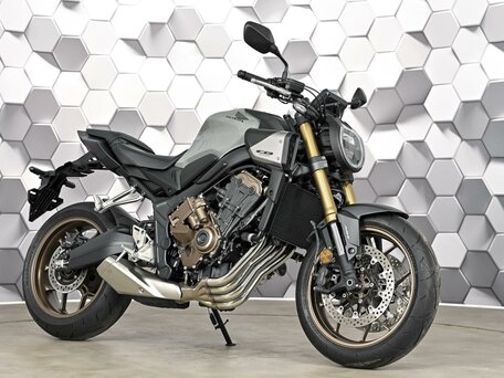 2026 Honda CB 650R, серый, 1377000 рублей, вид 1