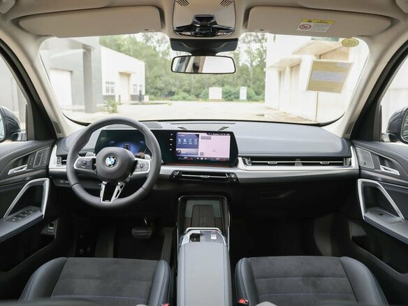 2026 BMW X1 Long 25Li xDrive III (U11/U12), чёрный, 5530000 рублей - вид 14