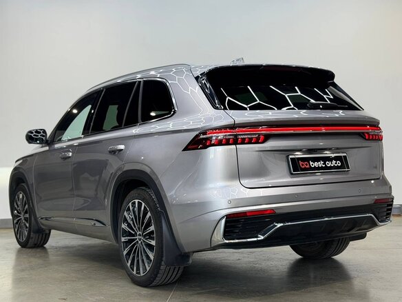 2025 Geely Monjaro (Xingyue L) I Рестайлинг (China Market), серый, 3350000 рублей - вид 6