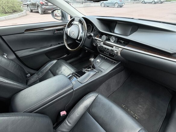 2014 Lexus ES 250 VI, серый, 1780000 рублей - вид 8