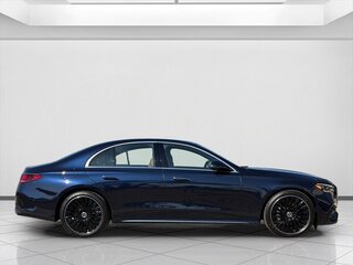 2026 Mercedes-Benz E-Класс 450 VI (W214, S214), синий, 13584768 рублей, вид 4