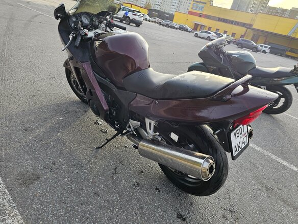 1999 Honda CBR 1100 XX, красный, 280000 рублей - вид 4