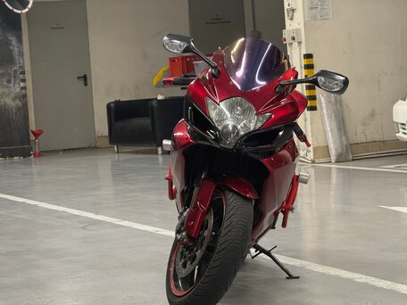 2005 Suzuki GSX-R 750, красный, 550000 рублей, вид 1