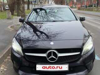 2015 Mercedes-Benz A-Класс 180 III (W176) Рестайлинг, фиолетовый, 1350000 рублей, вид 1