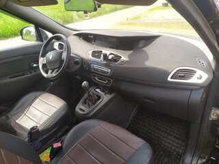 2010 Renault Scenic III, зелёный, 700000 рублей, вид 4