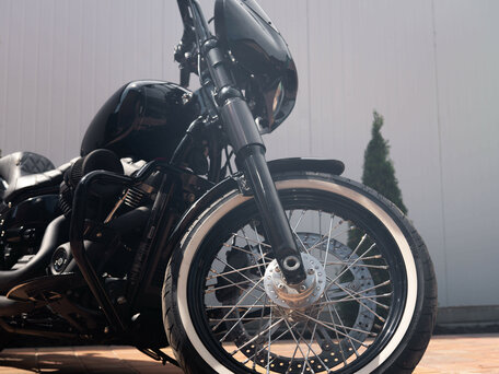 2018 Harley-Davidson Street Bob, чёрный, 999999 рублей, вид 1