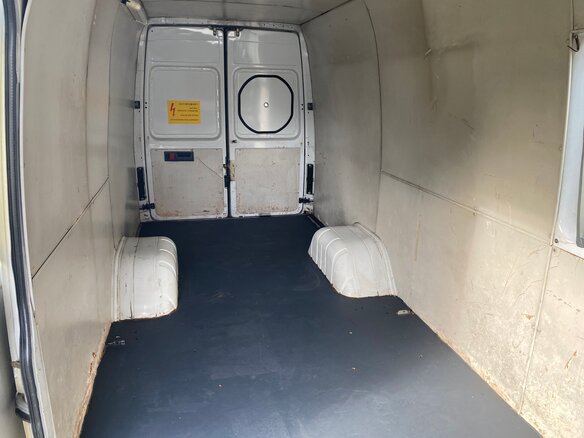 1994 Mercedes-Benz Sprinter, белый, 2360000 рублей - вид 30