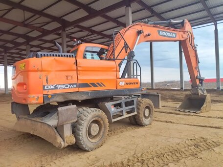 2023 Doosan DX190W, оранжевый, 11250000 рублей, вид 3