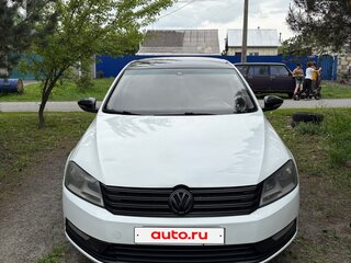 2011 Volkswagen Passat B7, белый, 800000 рублей, вид 2