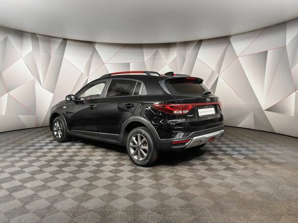 2020 Kia Rio X IV Рестайлинг, чёрный, 1715000 рублей - вид 3