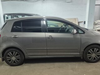 2010 Volkswagen Golf Plus II, серый, 870000 рублей, вид 4