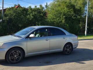 2006 Toyota Avensis II Рестайлинг, серебристый, 550000 рублей, вид 2