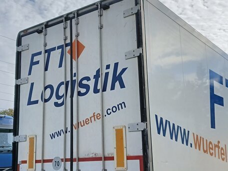 2002 Schmitz Cargobull SKO, белый, 2200000 рублей, вид 5