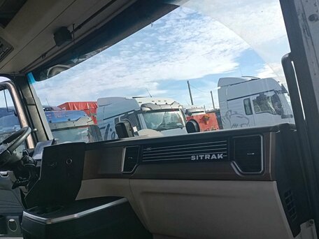 2023 Sinotruk Sitrak C7H, белый, 3170000 рублей, вид 5