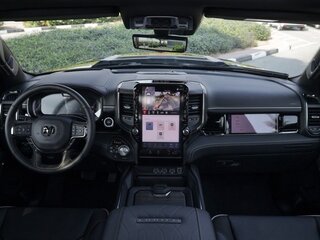 2026 Ram 1500 Crew Cab eTorque V Рестайлинг, чёрный, 11280000 рублей, вид 3