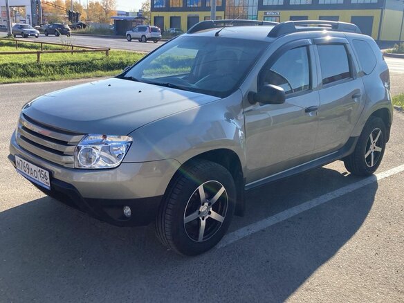 2013 Renault Duster I, бежевый, 846000 рублей