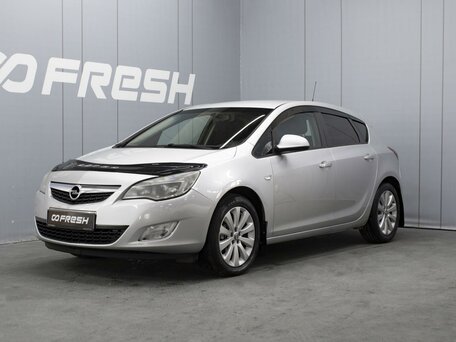 Opel Astra J