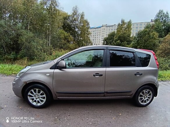 2007 Nissan Note I, коричневый, 450000 рублей - вид 3