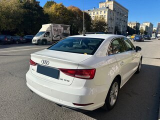 2018 Audi A3 III (8V) Рестайлинг, белый, 1750000 рублей, вид 3
