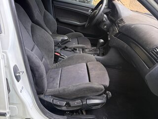 2003 BMW 3 серии 320i IV (E46) Рестайлинг, белый, 700000 рублей, вид 4